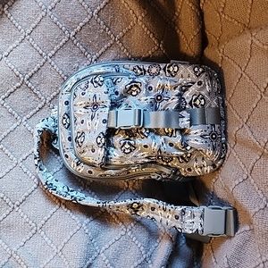 NWOT Vera Bradley sling pack in plaza tile
